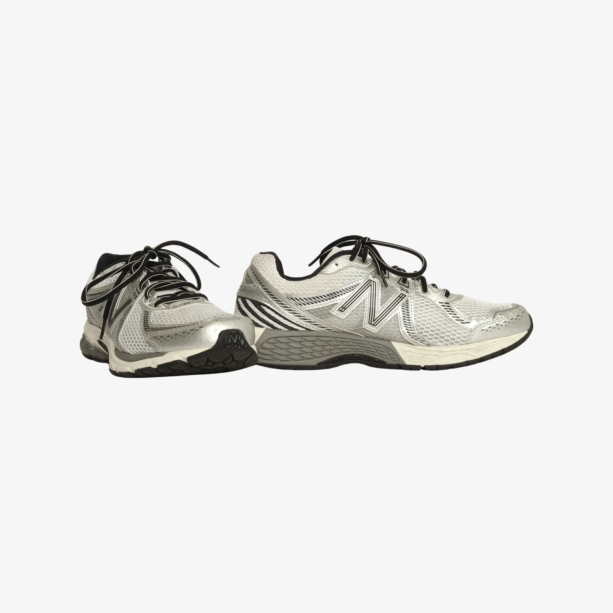 860v2 Sneakers - Image 2