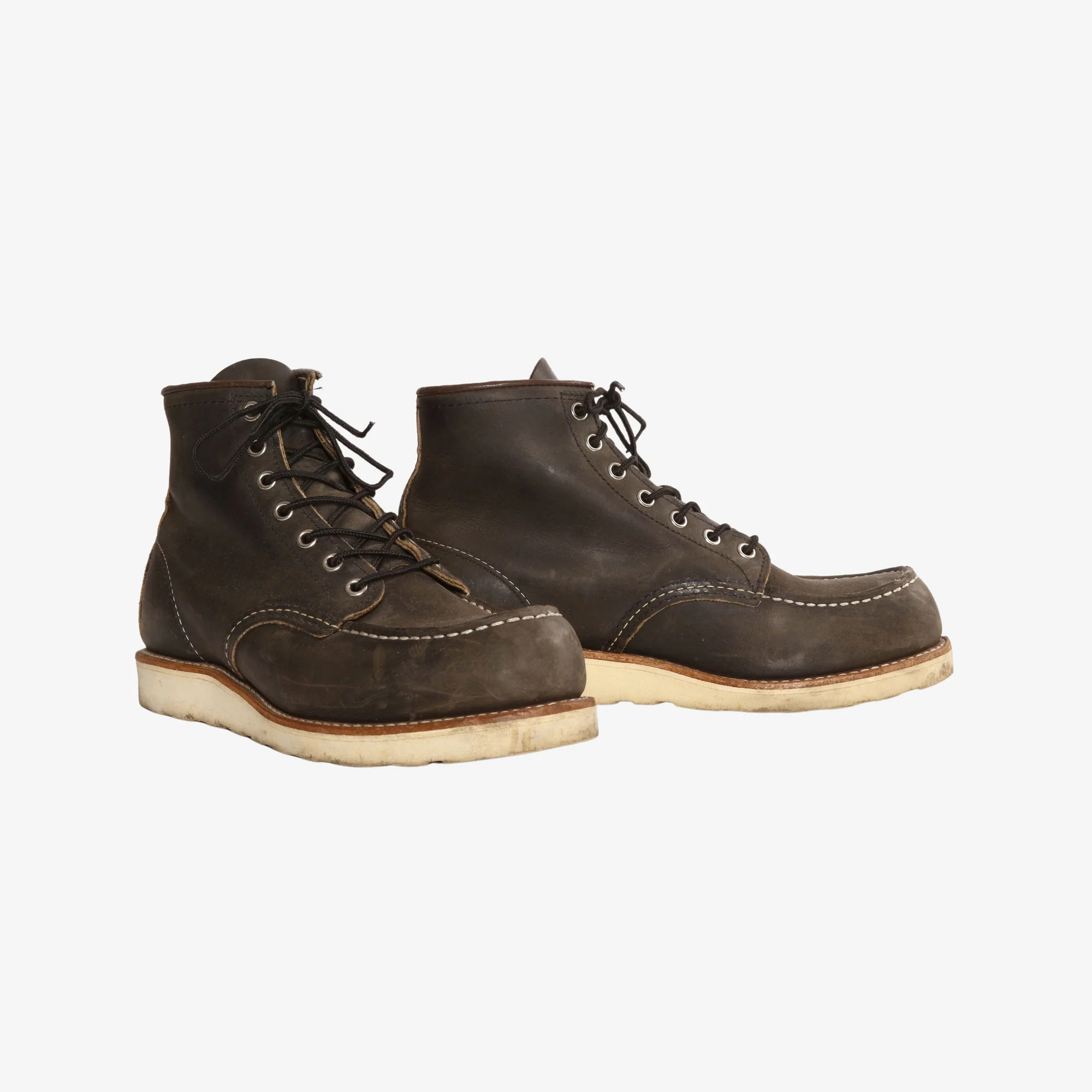 8990 Classic Moc Toe Boots - Image 2