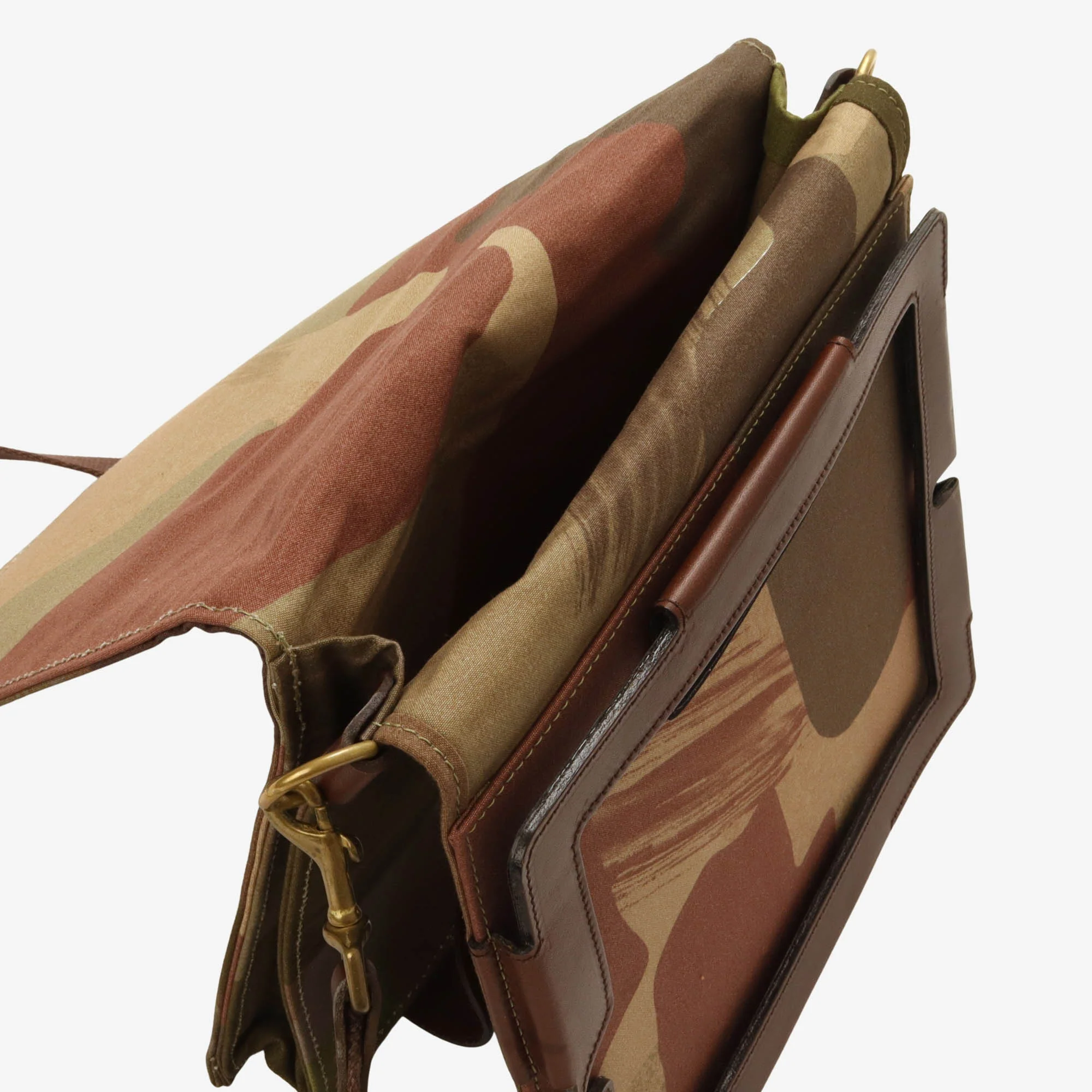Camo iPad Sling Case Bag - Image 5