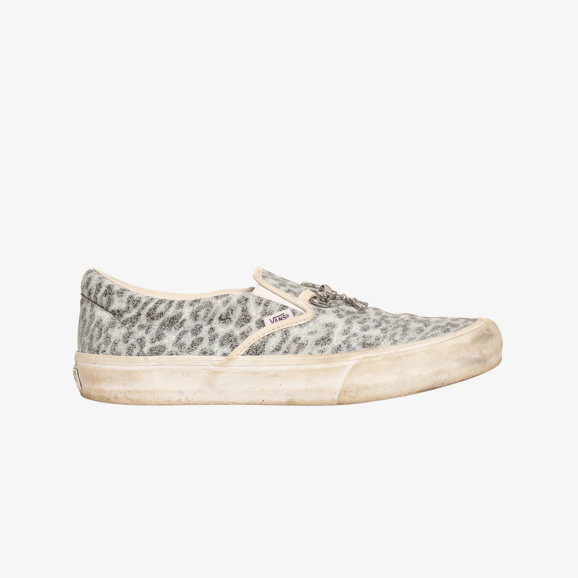Classic Slip-On V (Needles)