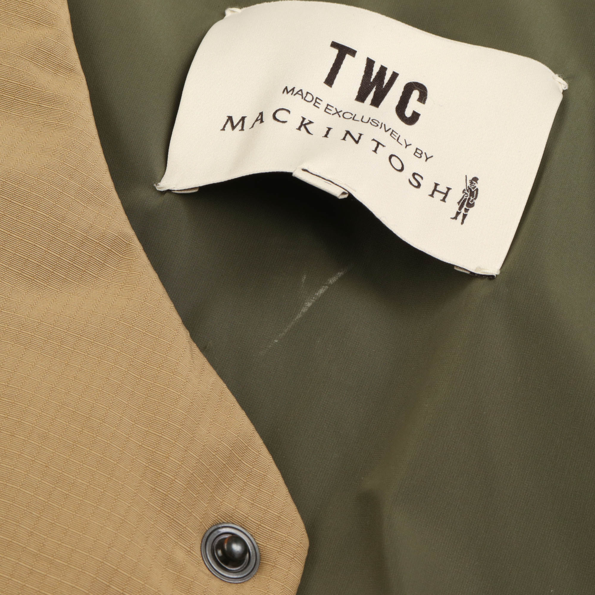 Macintosh Insulated Vest - Image 4