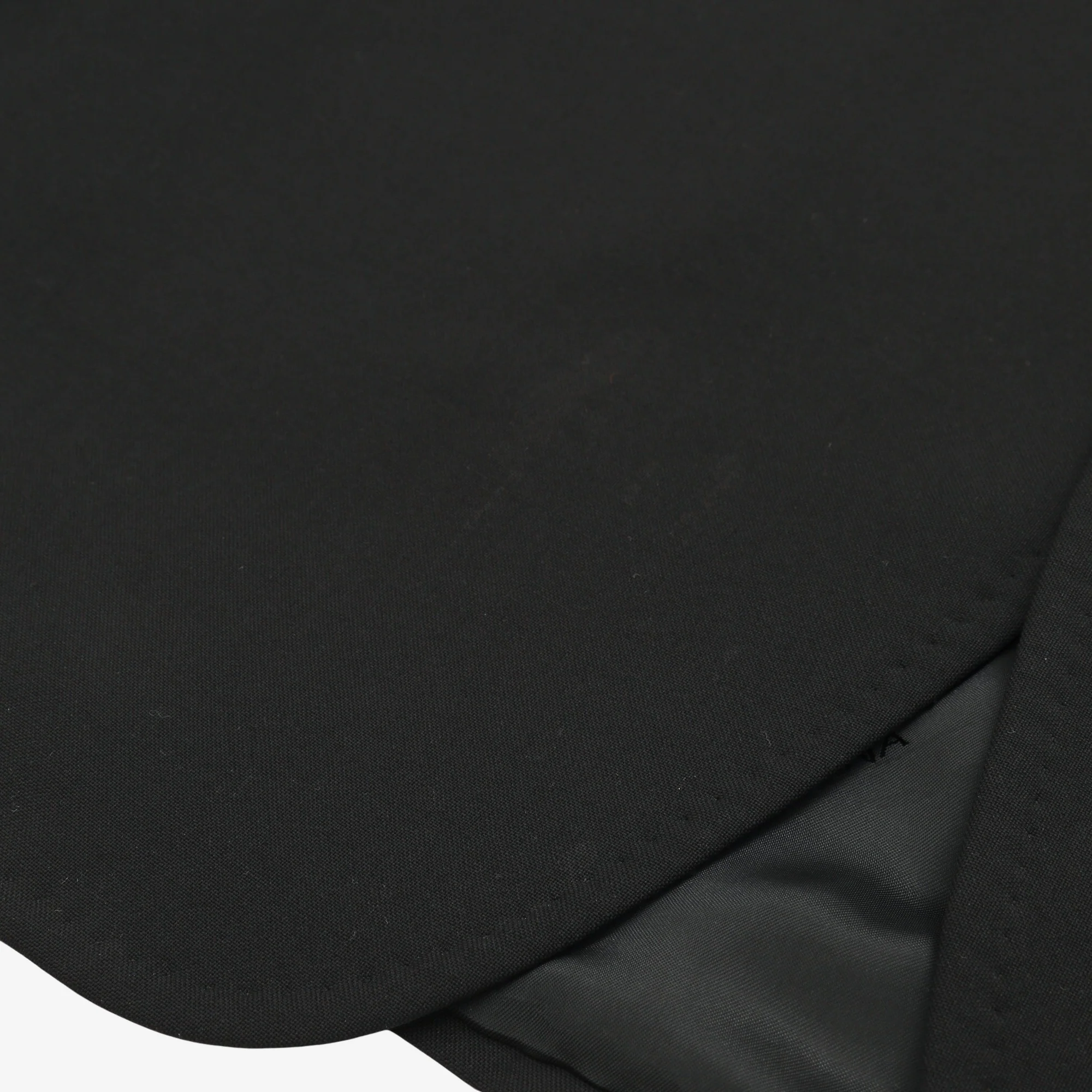 Peak Label 3 Piece Dinner Suit - Image 9