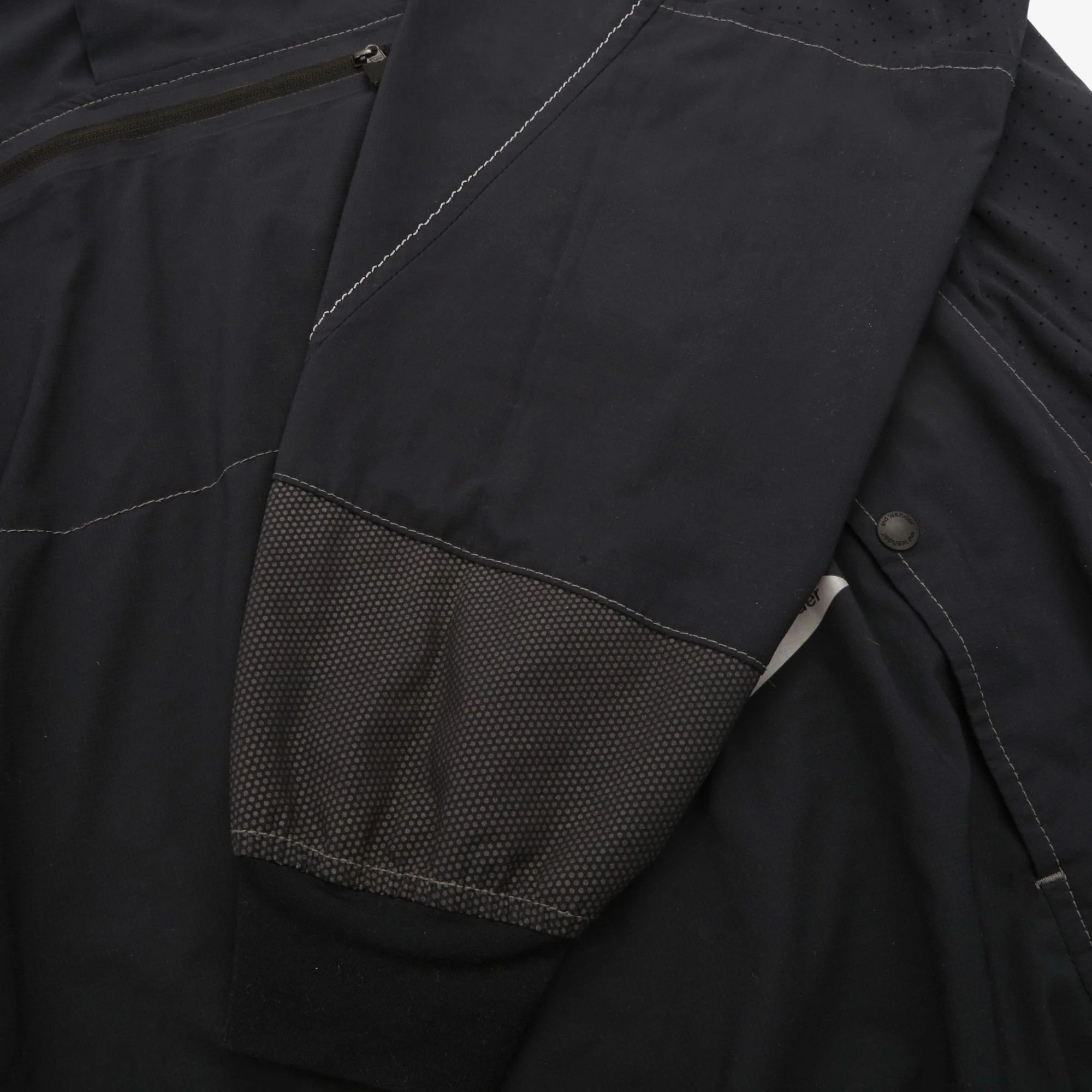 Pullover Jacket - Image 4