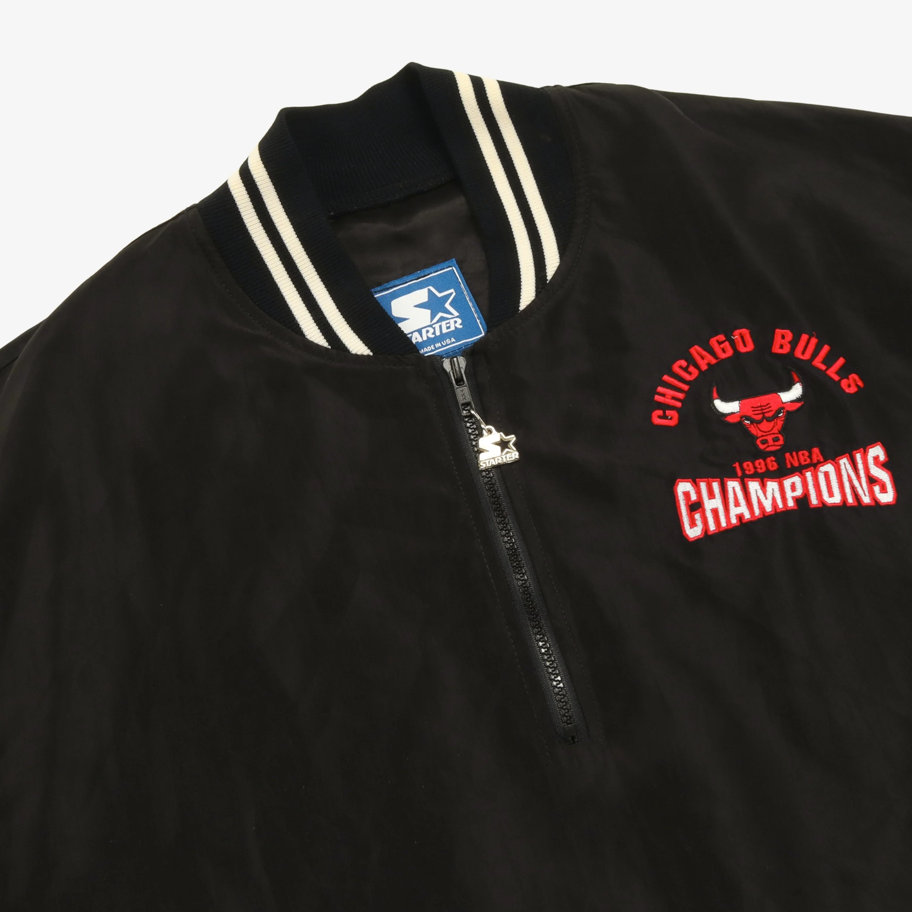 Vintage 1996 Chicago Bulls Jacket - Image 3