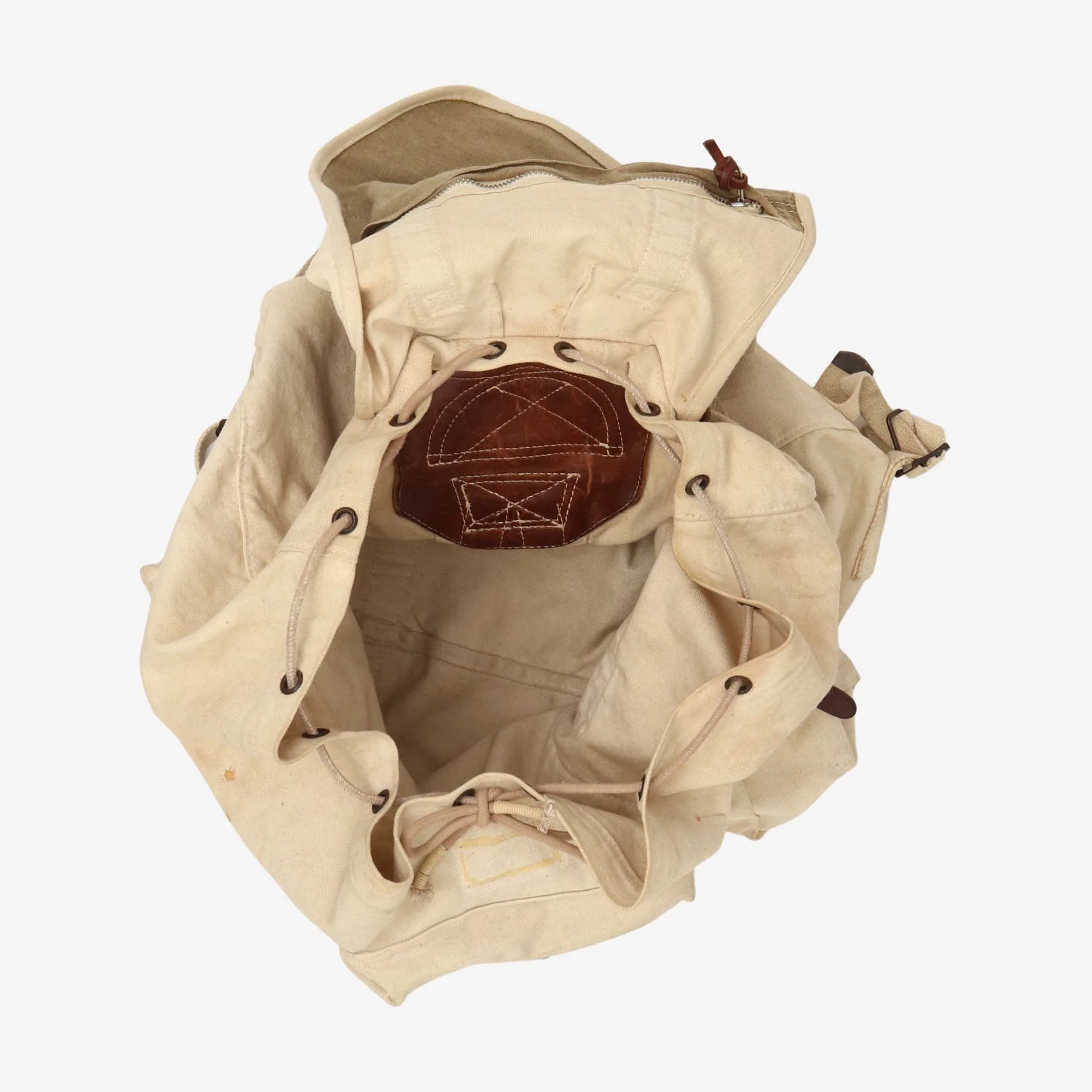 20th Century Replica Hiking Rucksack - Image 4